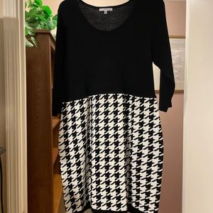 ❤️PRICE DROP‼️‼️Women Plus Size 2X. Never worn. Beautiful dress.